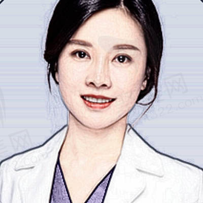 张曼