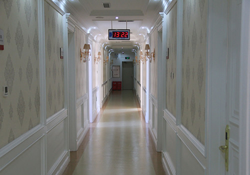 辽宁曙光整形外科医院住院部走廊