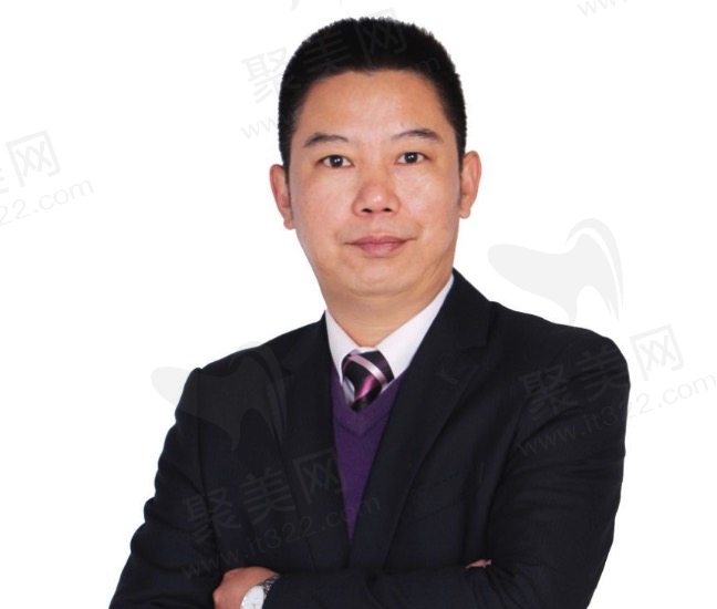 苏州吴江泰康拜博口腔边俊杰