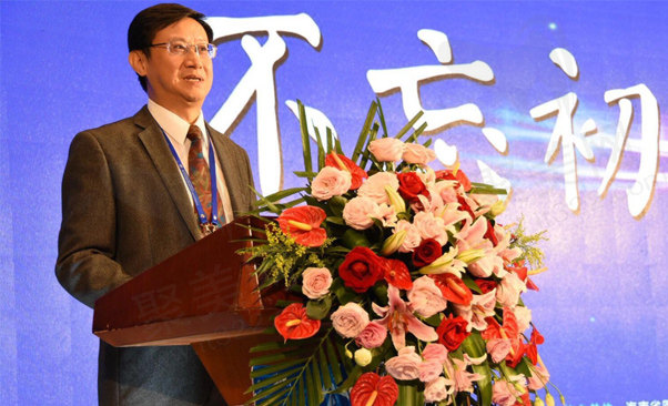 杨彪炳  潍坊医学院整形外科医院院长