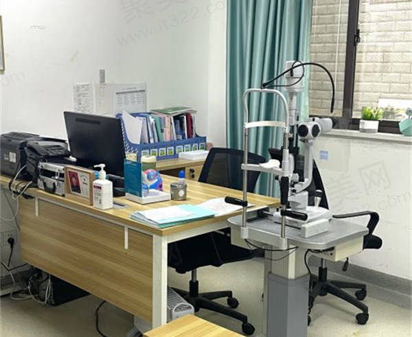 西安雁塔华厦眼科医院