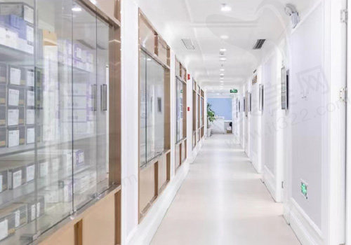 深圳登特口腔过道