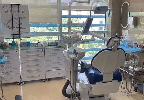 杭州辰昕美容口腔医院诊室
