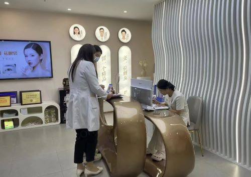 义乌芭莎医疗美容诊所邹功伟医生 义乌芭莎医疗美容诊所邹功伟医生