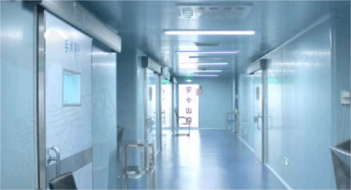 成都新视界眼科医院手术室
