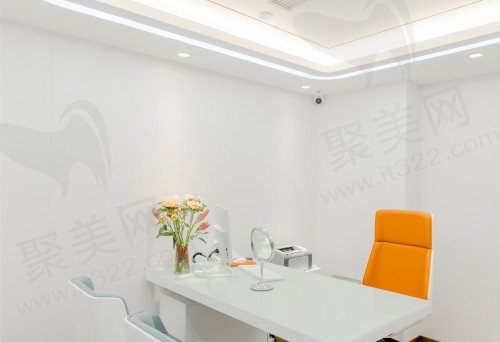 广州曙光刘杰伟做假体隆胸怎么样