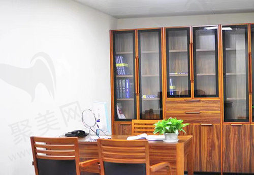 上海伯思立面诊 上海伯思立面诊