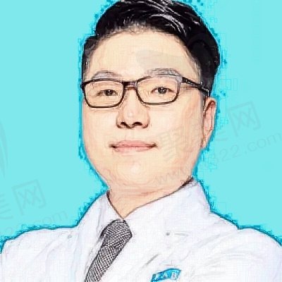 裴柄万医生