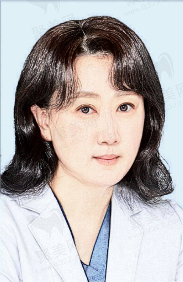 韩国uverse宇博斯整形外科朴善姬