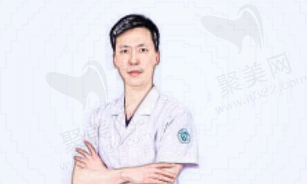 汉滨青美医疗美容李强介绍及资质