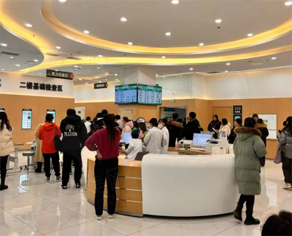 大连何氏眼科医院