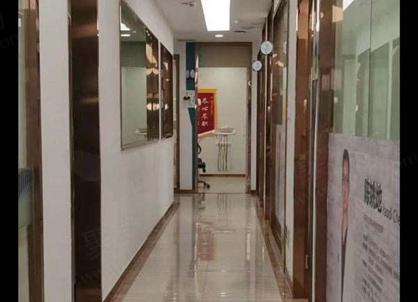 重庆维乐口腔过道