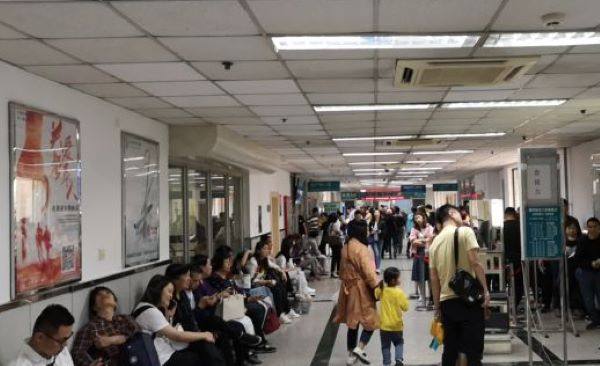 首都医科大学附属北京同仁医院翟长斌医生怎么样