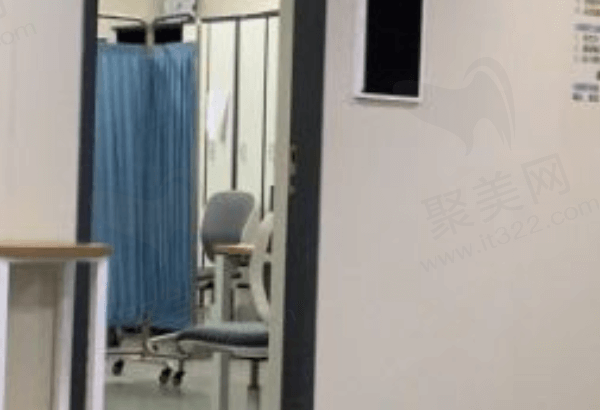 江苏省人民医院地址