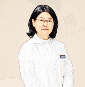 福州爱尔眼科医院张俊华医生