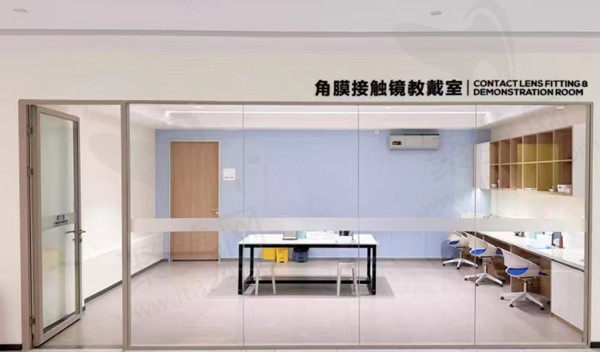 广州番禺爱尔眼科检查区