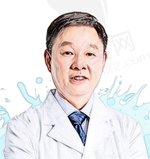 成都爱尔眼科医院樊映川医生