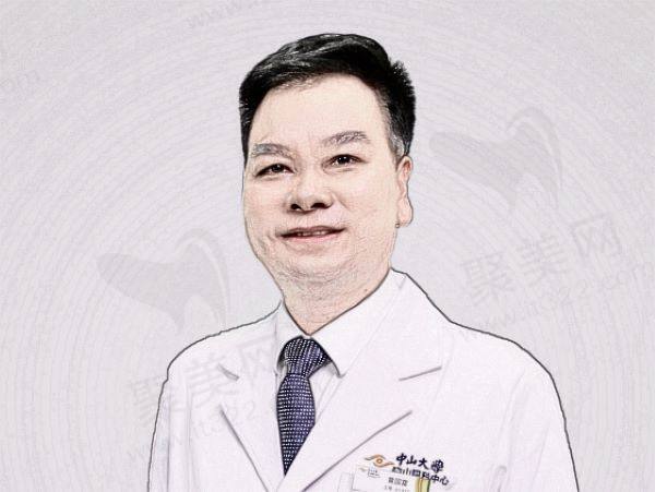中山眼科中心黄国富做飞秒做得好