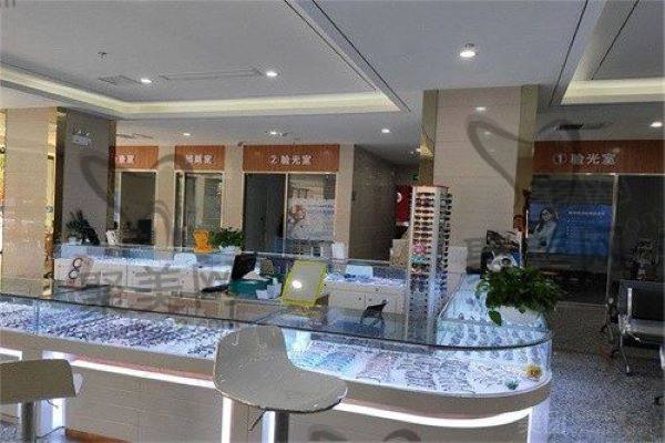 郑州华厦眼科医院