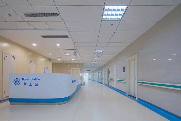 达州市中心医院能做哪些眼科检查和手术