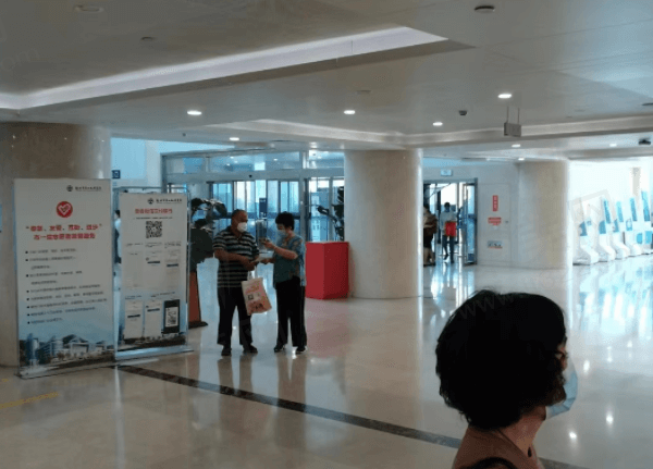 徐州市第 一人民医院眼科口碑不错