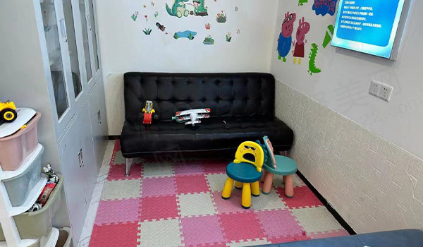 深圳雅冠口腔娱乐区