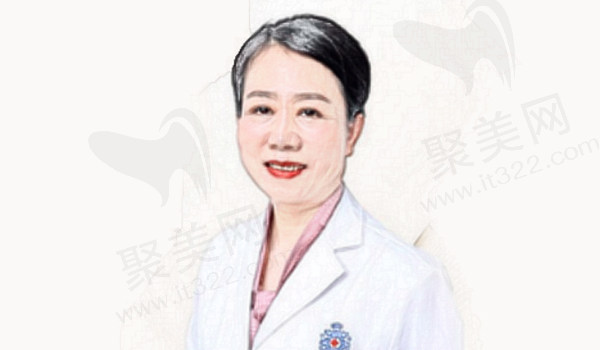 北京王 府井口腔闫晓晨医生