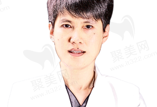 青岛维乐口腔门诊部梁腾医生