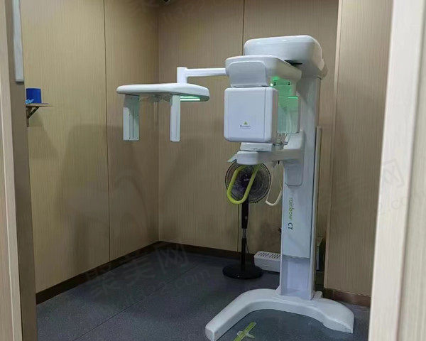 临沂冠军口腔医院仪器