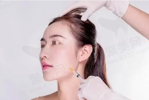 面对脸部僵硬应该怎么办