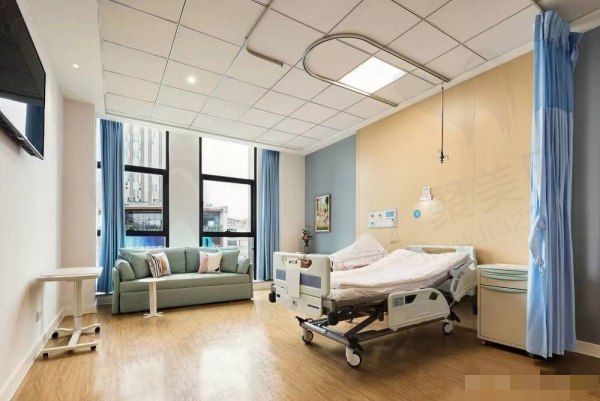 徐铎医生预约方式有电话预约、在线预约、公众号预约、现场挂号等方式