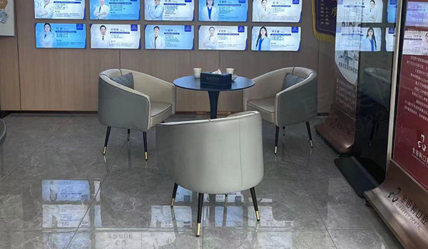 镇江丹阳金铂利口腔休息区
