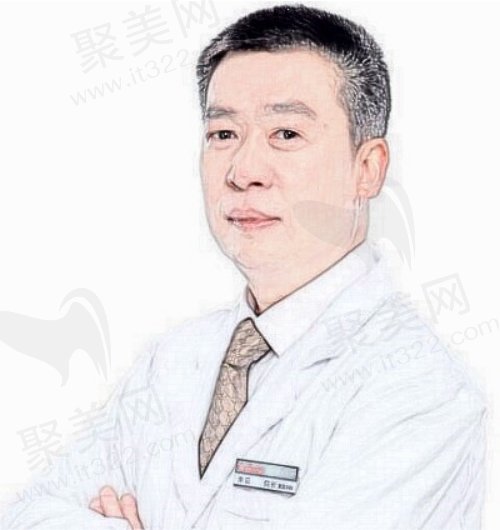 广州朱云隆胸医生简介