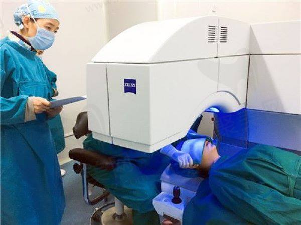 东莞光明眼科医院全飞秒用的什么仪器