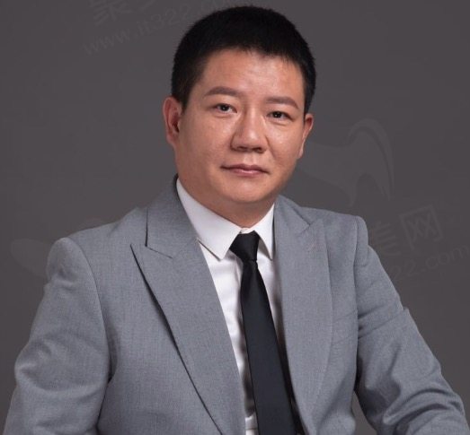 李建钢医生的背景与技术特色