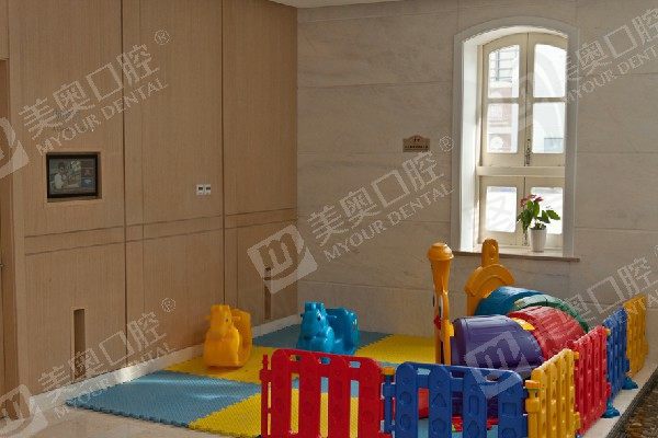 杭州小孩什么时候整牙比较好？有年龄限制吗