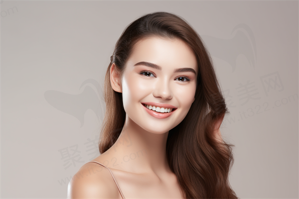 张家界地区进行假体隆胸的医院有哪些？两家口碑不错、服务周到的选择！