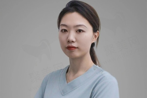 唐然然