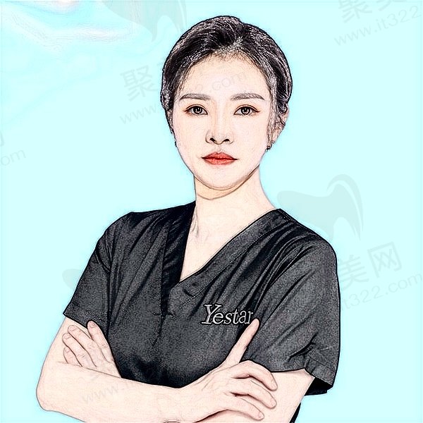 邓璐雯