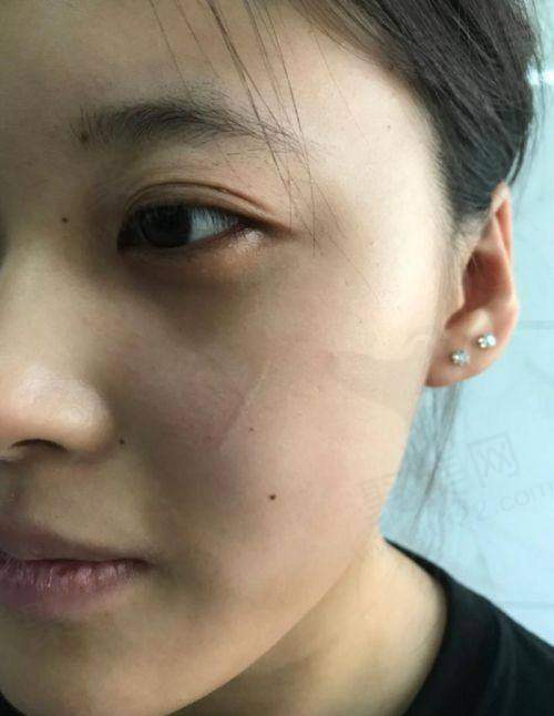 顾客的评价与口碑