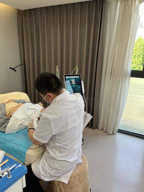 石家庄美莱整形苑立买医生做半岛超声炮全方面部项目的优势