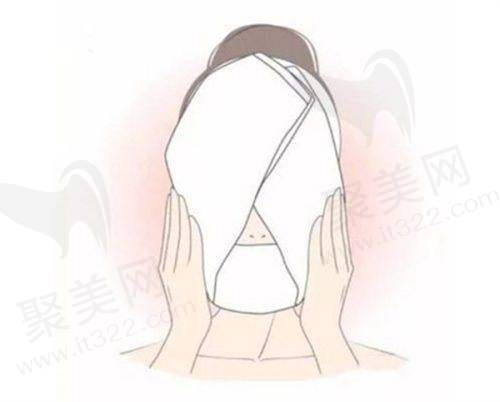 六、深圳大学总医院整形美容科价格表：（仅供参考）