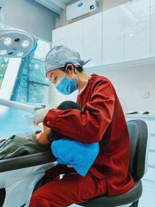 三、重庆瑞泰久悦口腔万象城门诊口碑如何不妨来看集美们的实例评价