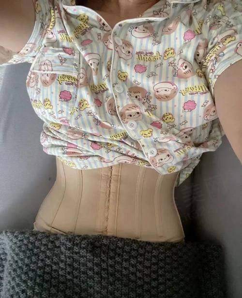 一、广州军美医疗美容医院——腰腹环吸的可靠之选